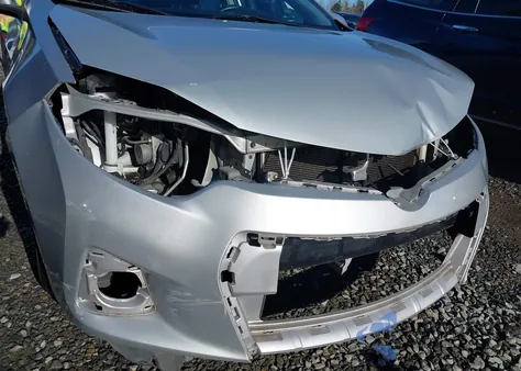 2015 Toyota Corolla S из США, поврежденный, VIN 2T1BURHE3FC435255